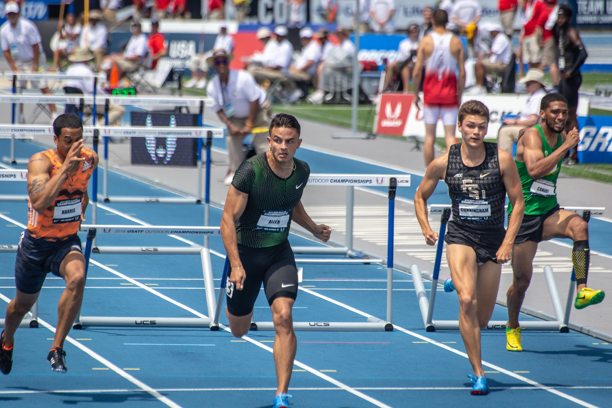 Devon Allen gets a quick jump on being an Eagles fan favorite